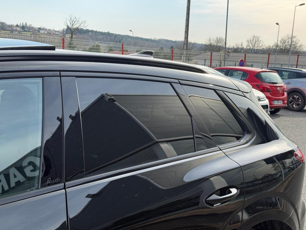 Audi Q3 - Photo 8