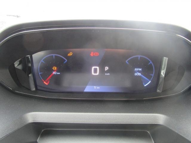 Peugeot Rifter - Photo 16