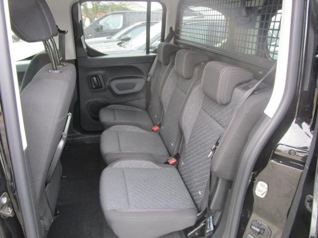 Peugeot Rifter - Photo 8