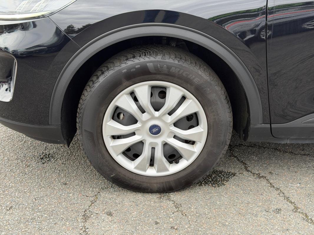 Ford Kuga - Photo 22