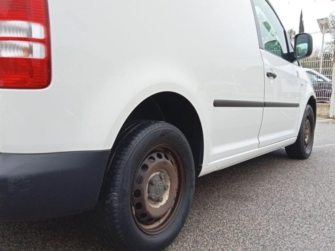 Volkswagen Caddy Van - Photo 31
