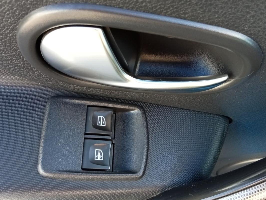 Dacia Sandero II - Photo 24