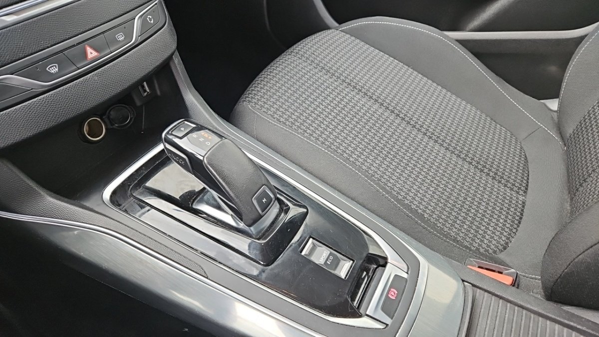 Peugeot 308 - Photo 26