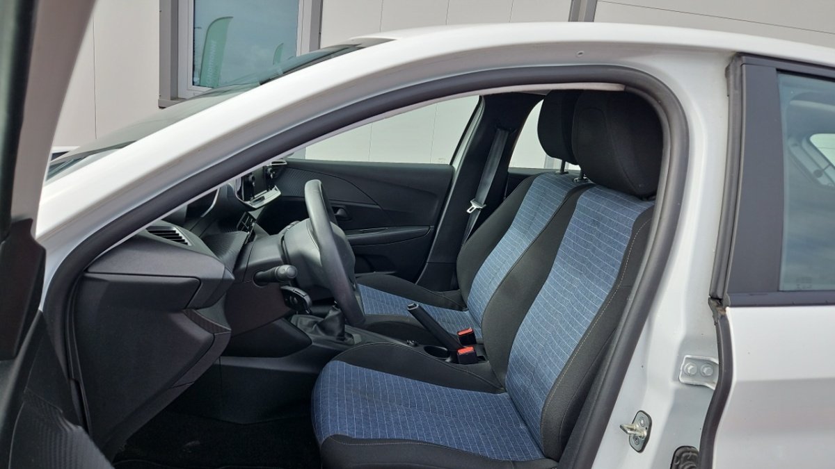 Peugeot 208 affaire - Photo 16