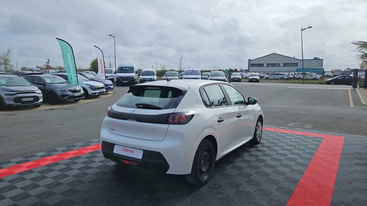 Peugeot 208 affaire - Photo 8