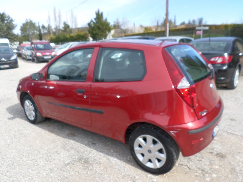 Fiat Punto - Photo 3
