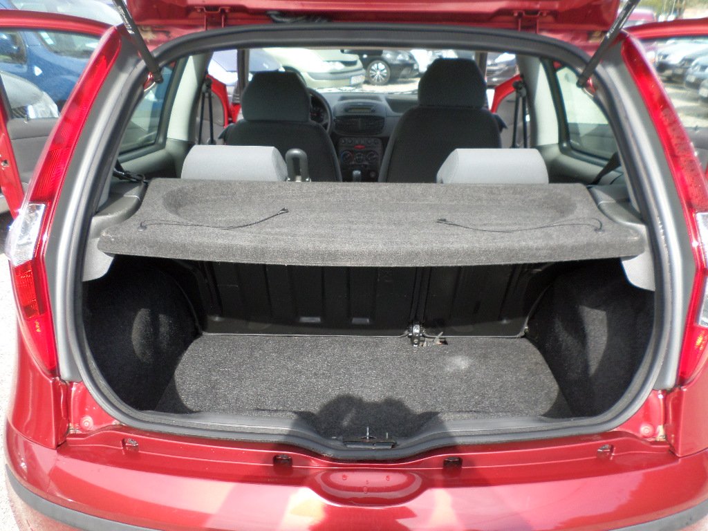 Fiat Punto - Photo 7