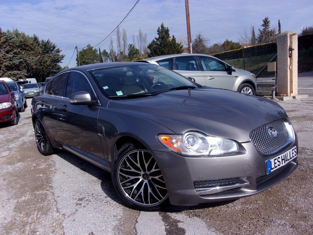 Jaguar XF - Photo 1