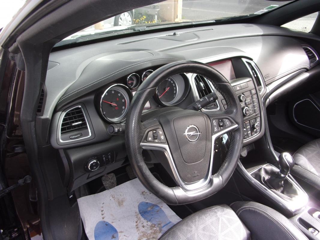 Opel Cascada - Photo 9