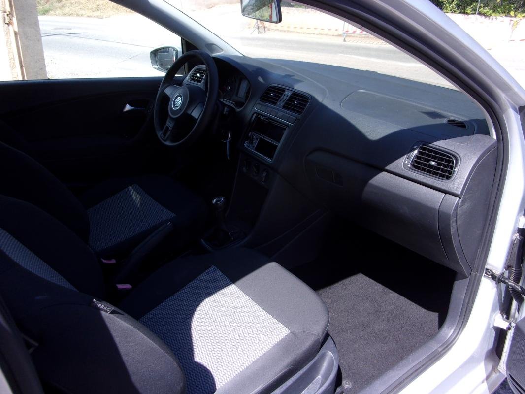 Volkswagen Polo - Photo 13