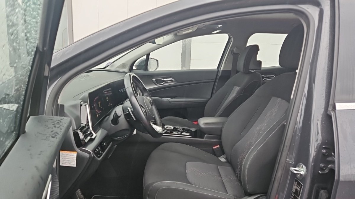 Kia Sportage - Photo 13