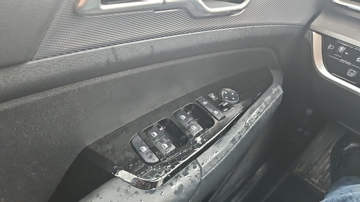 Kia Sportage - Photo 24