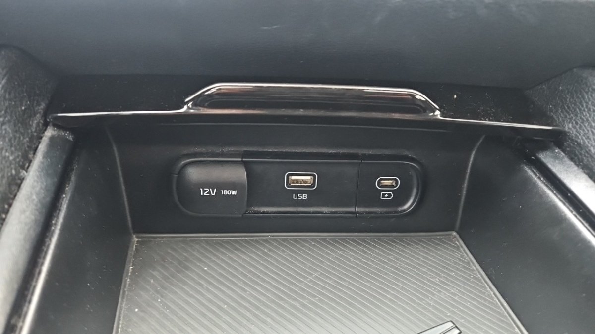 Kia Sportage - Photo 26