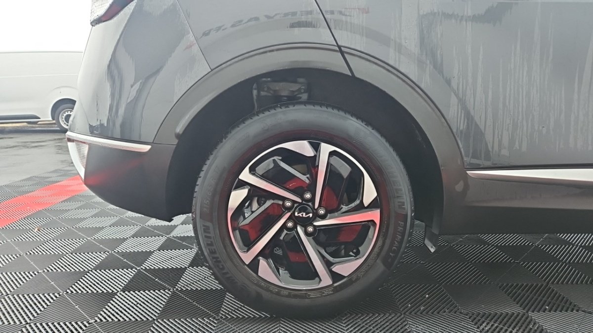 Kia Sportage - Photo 8