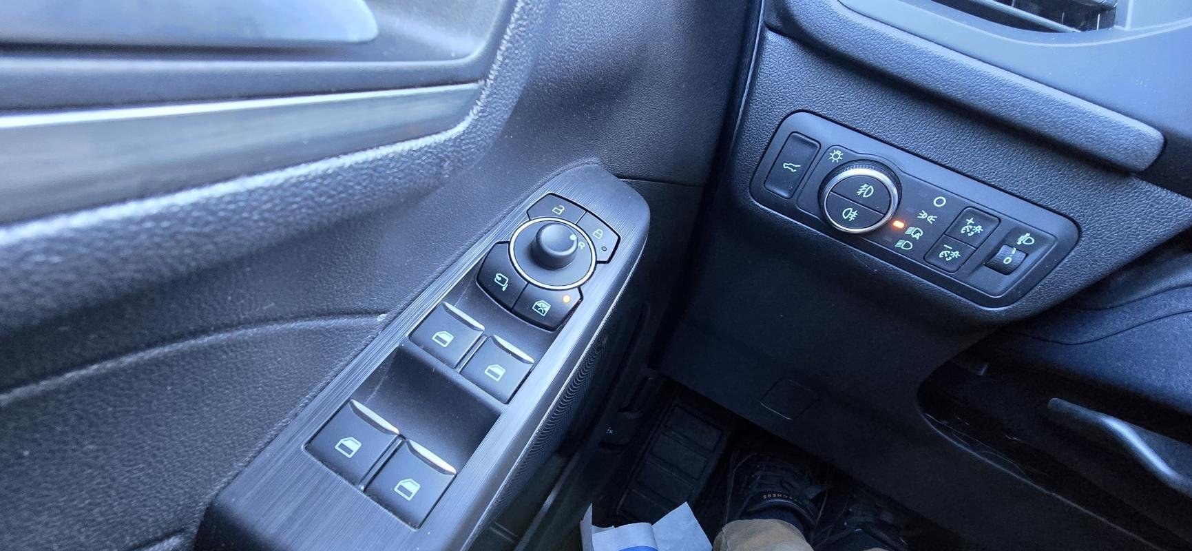 Ford Kuga - Photo 23