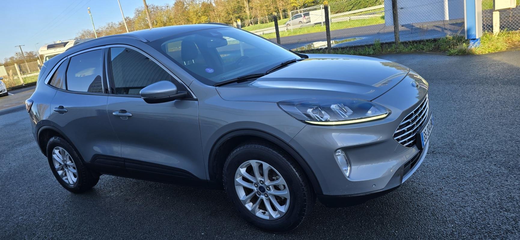 Ford Kuga - Photo 4