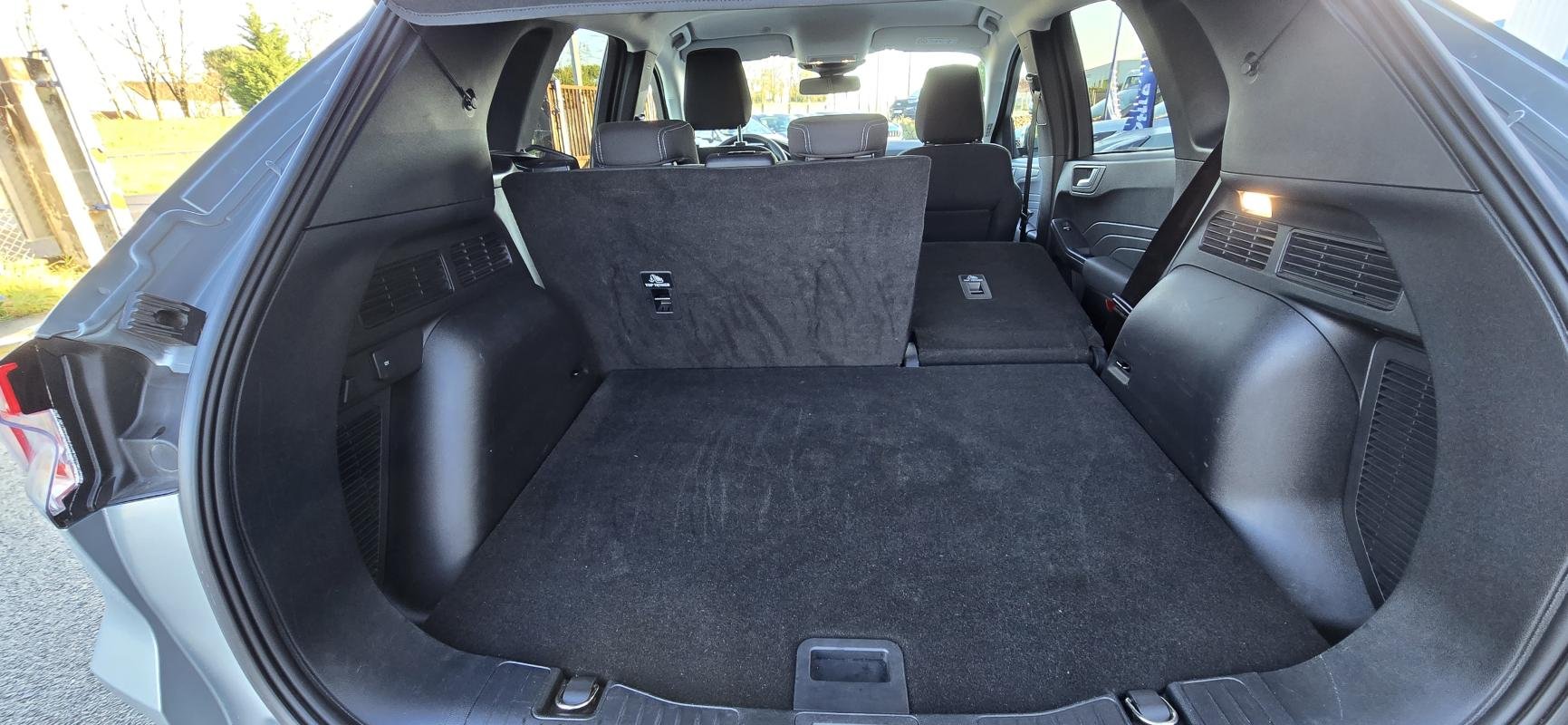Ford Kuga - Photo 9