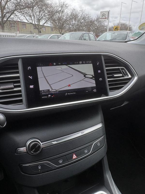 Peugeot 308 SW - Photo 10