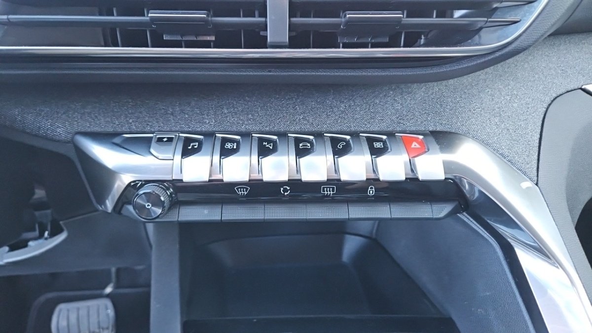Peugeot 3008 - Photo 28