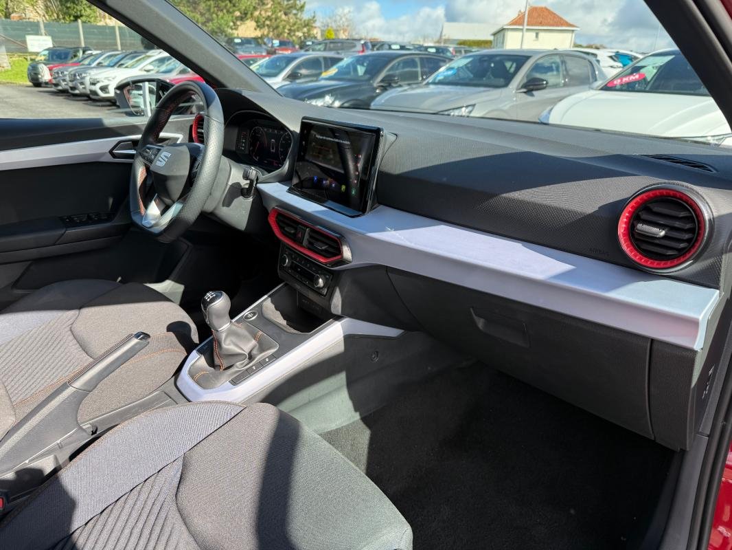 Seat Arona - Photo 23