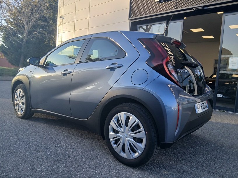 Toyota aygo x - Photo 2