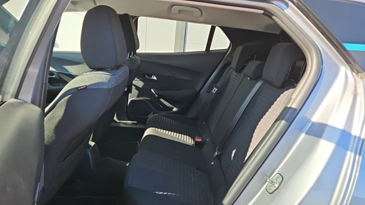 Peugeot 2008 - Photo 11