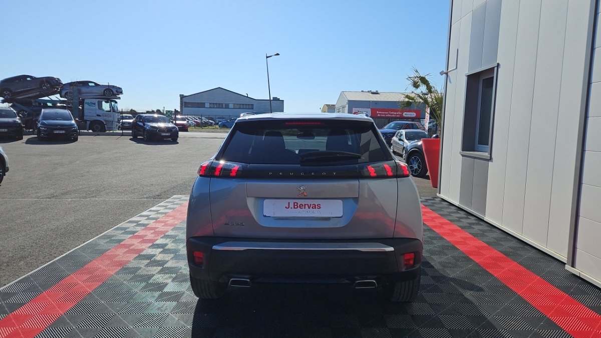 Peugeot 2008 - Photo 4