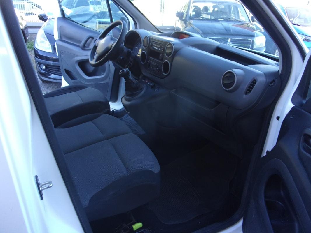 Peugeot Partner - Photo 6