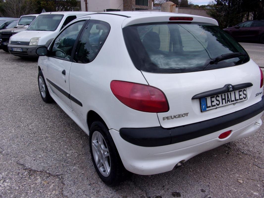 Peugeot 206 - Photo 3