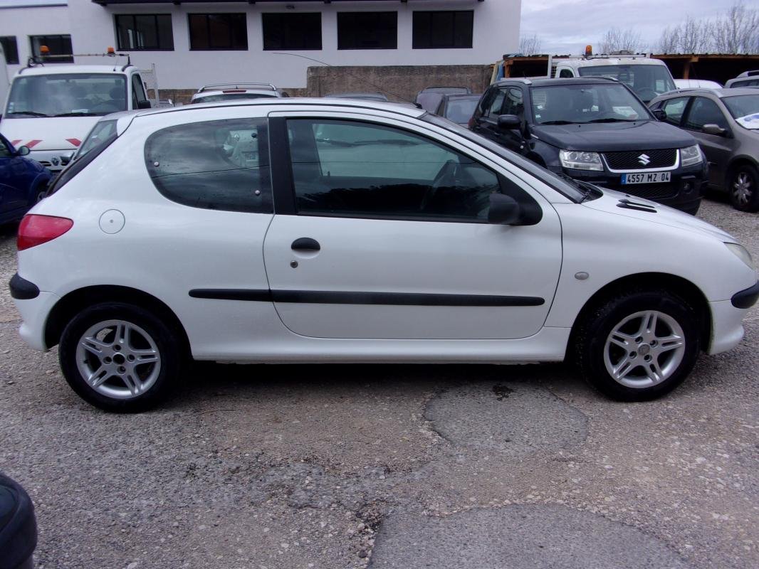 Peugeot 206 - Photo 8