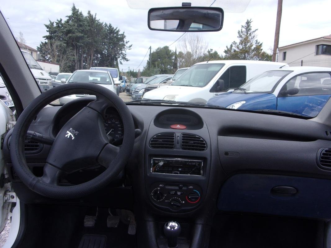 Peugeot 206 - Photo 10