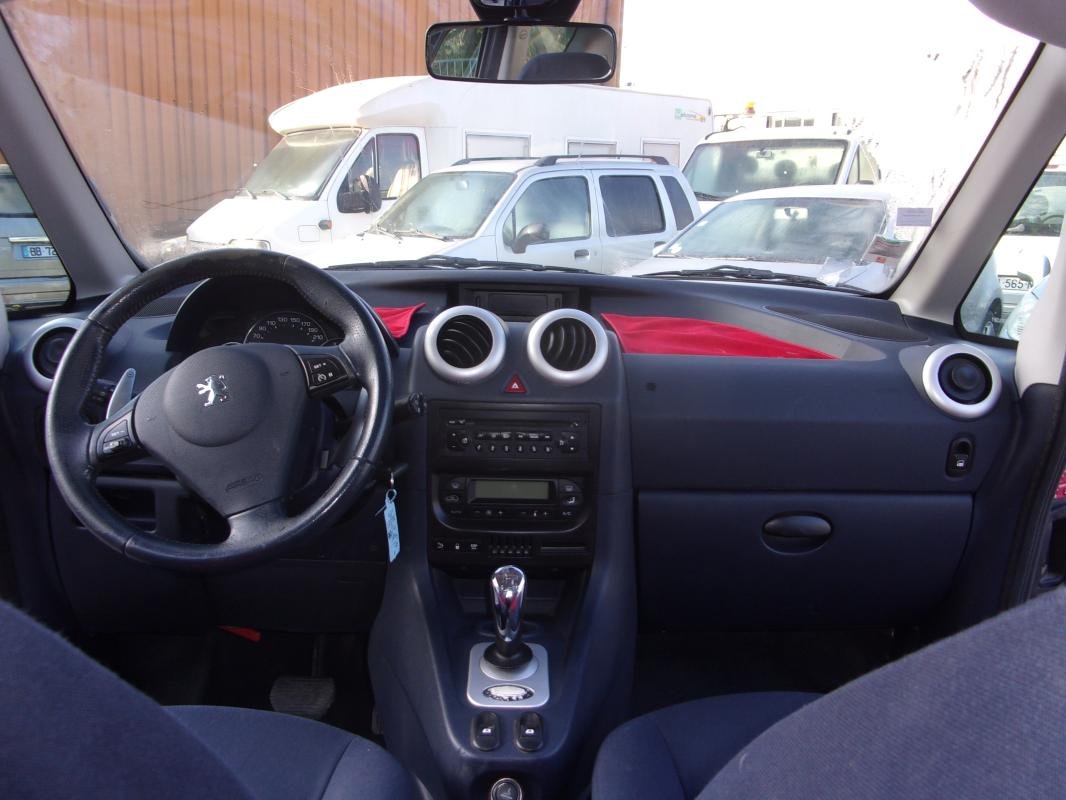 Peugeot 1007 - Photo 4