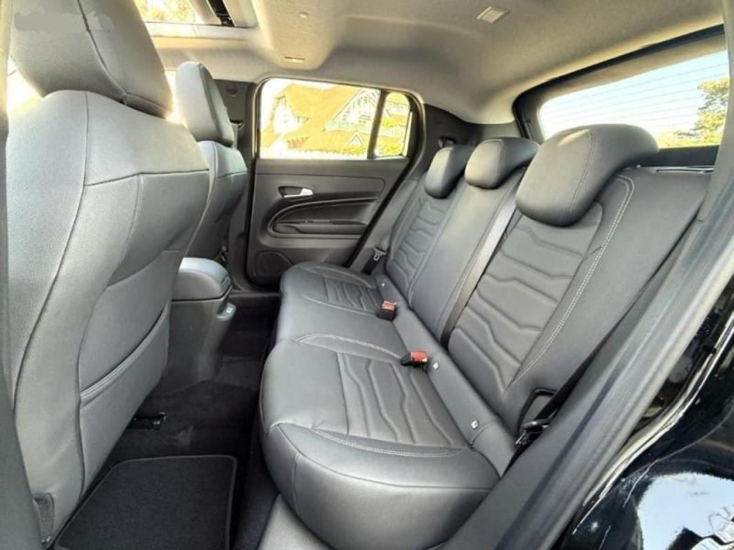 Jeep Avenger - Photo 4