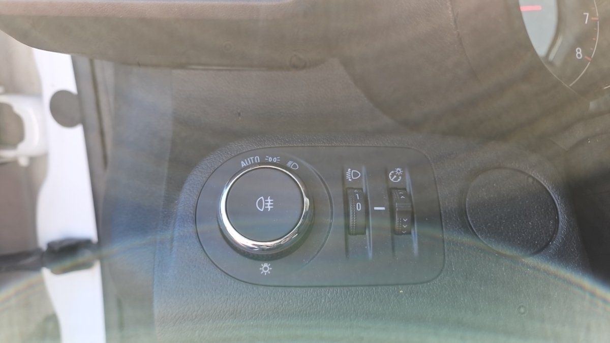 Opel combo cargo - Photo 23
