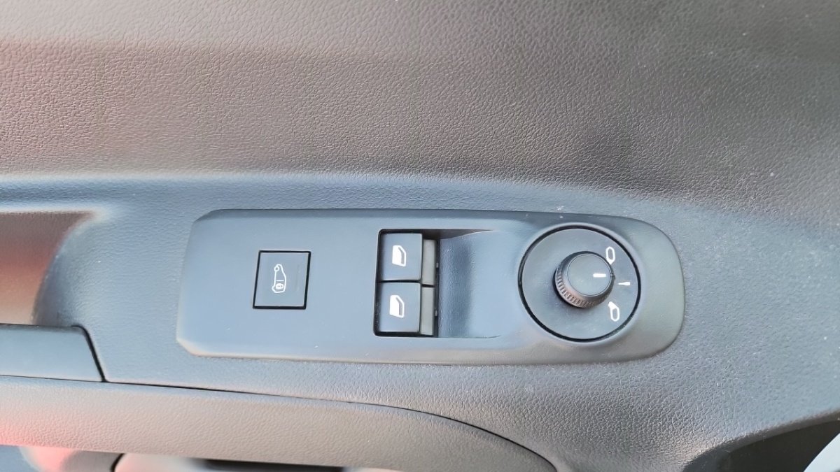 Opel combo cargo - Photo 24