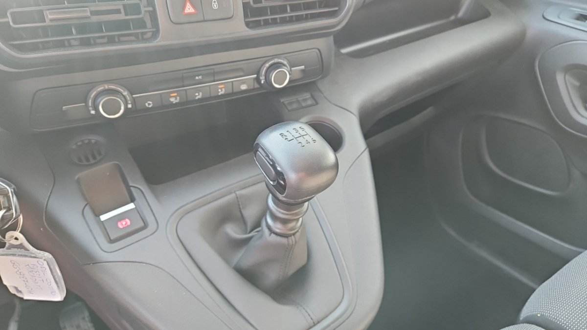 Opel combo cargo - Photo 25