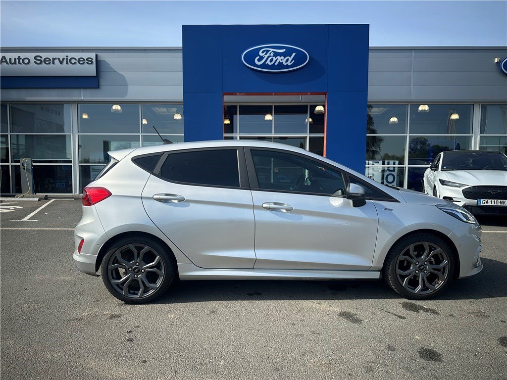 Ford Fiesta - Photo 8