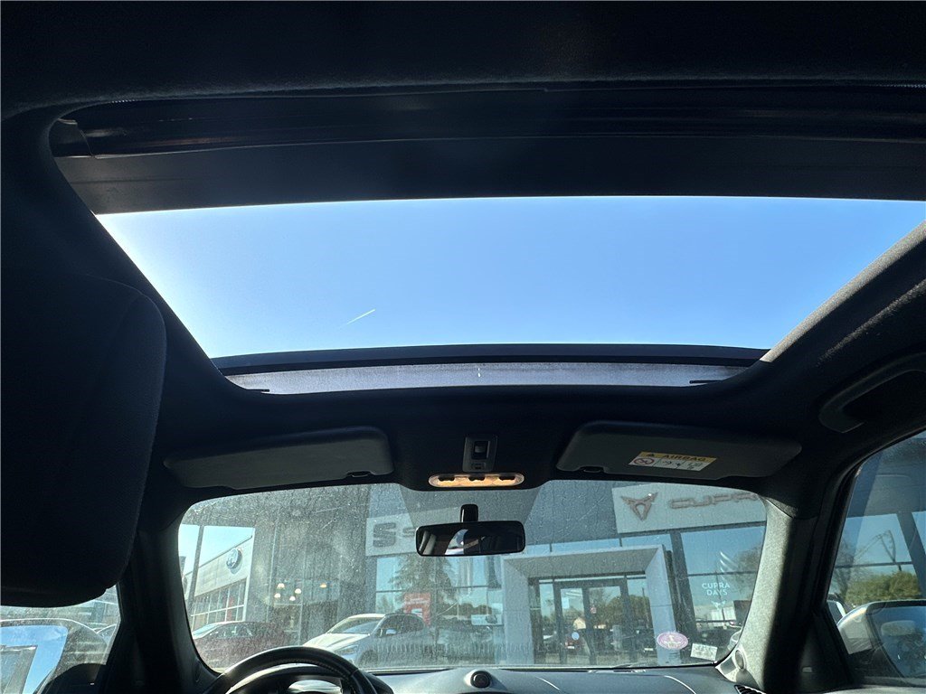 Nissan Juke - Photo 12