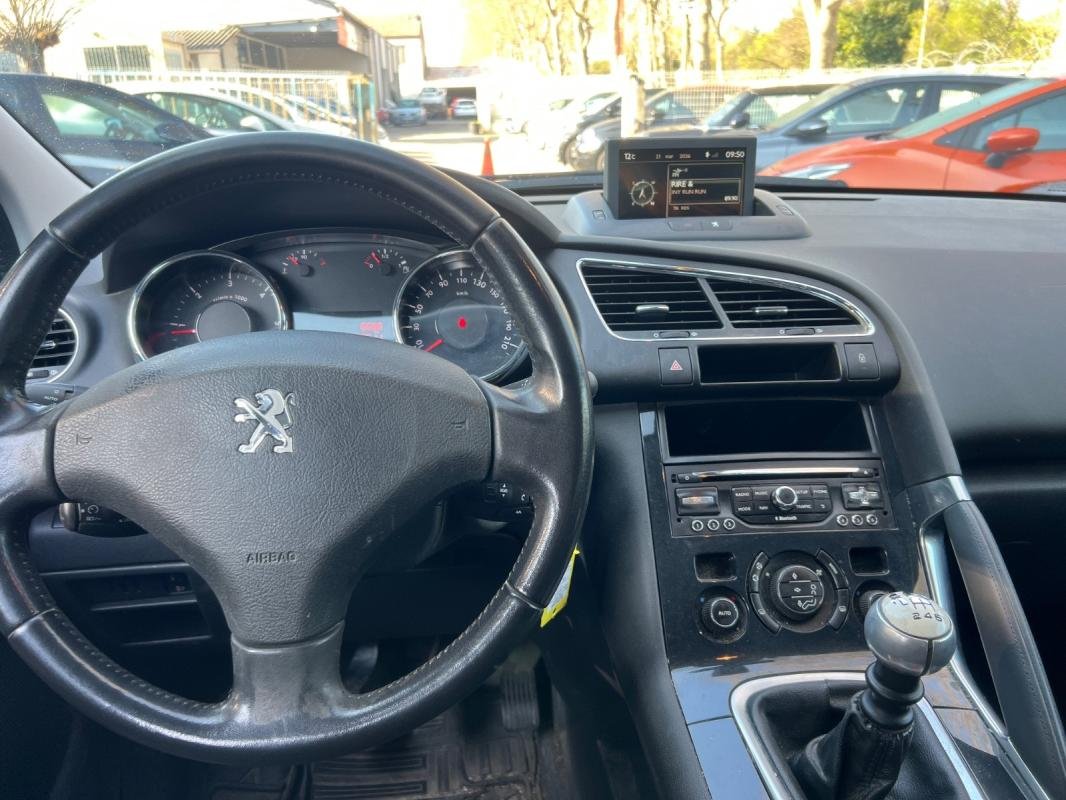 Peugeot 3008 - Photo 9
