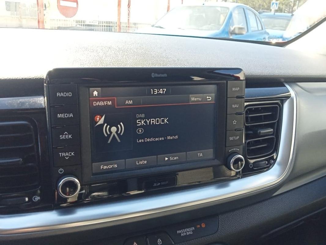 Kia Stonic - Photo 19