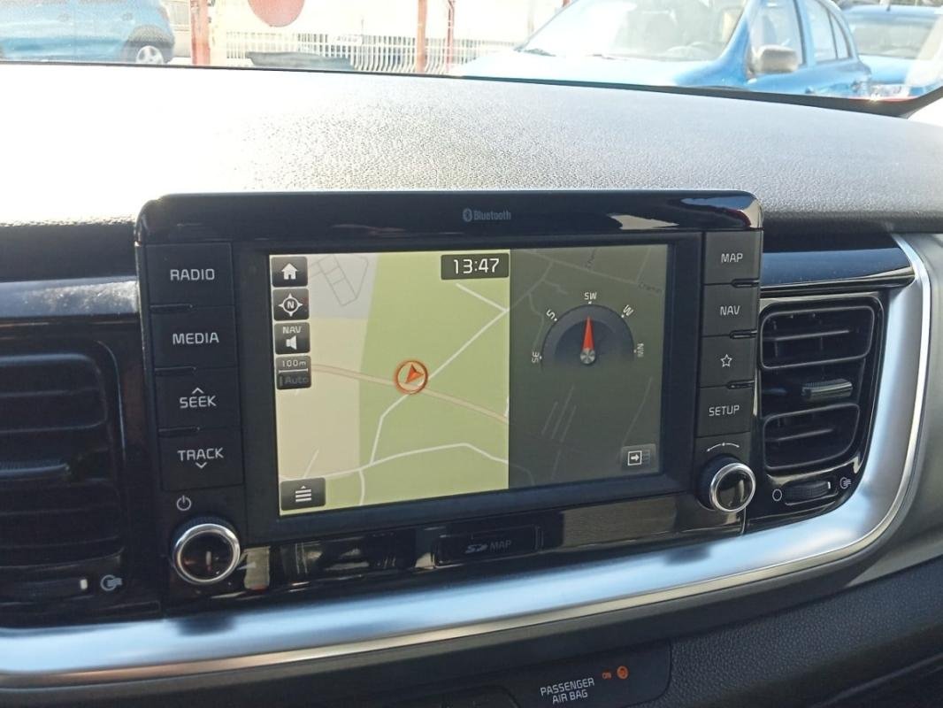 Kia Stonic - Photo 21