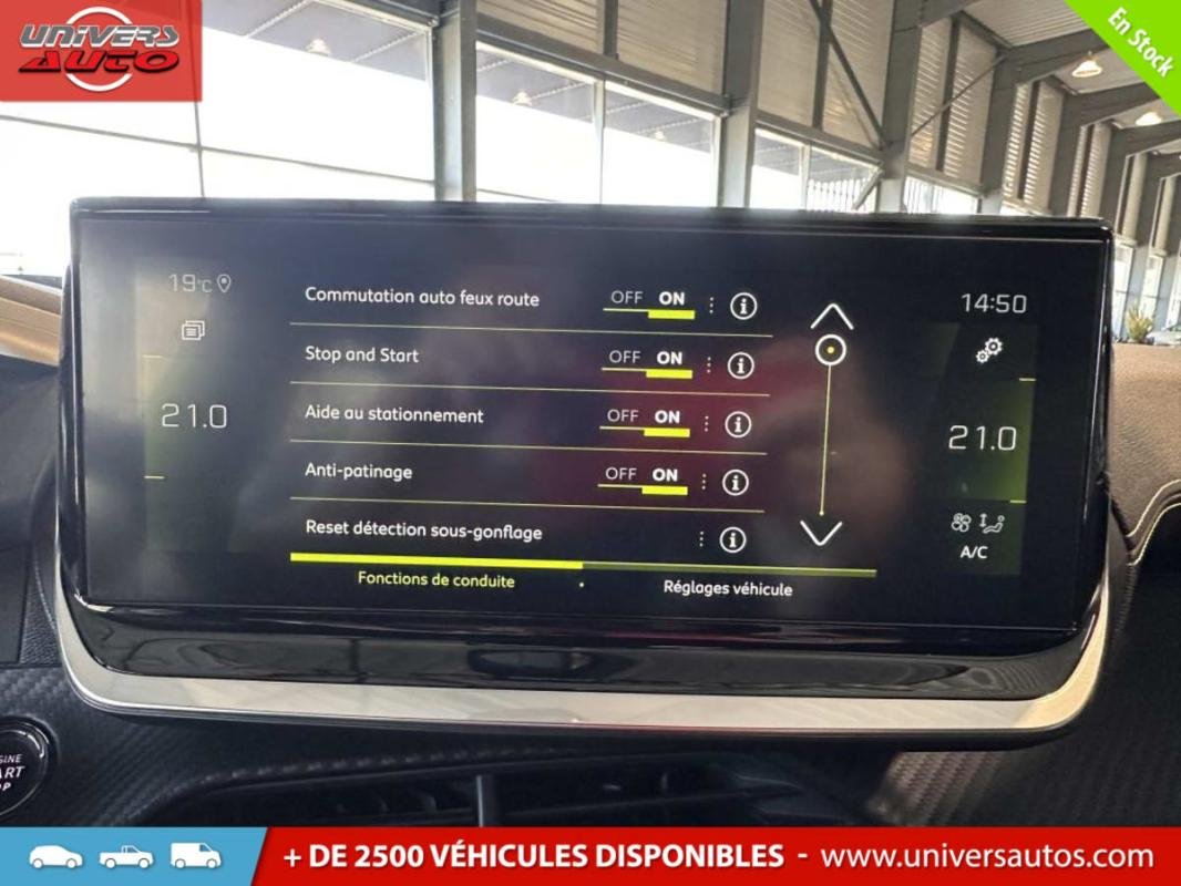 Peugeot 208 - Photo 19