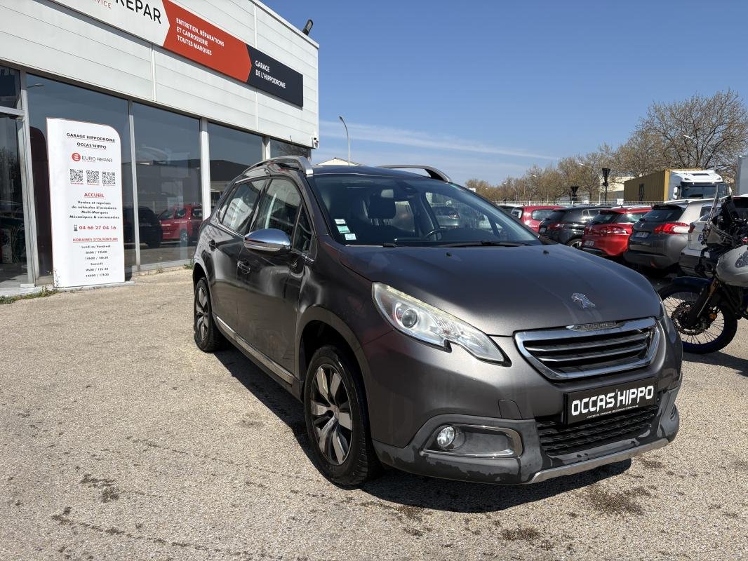 Peugeot 2008 - Photo 2