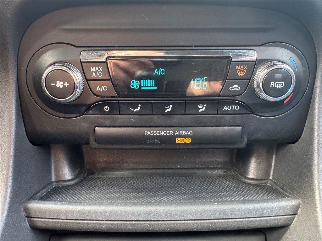 Ford ka + - Photo 17