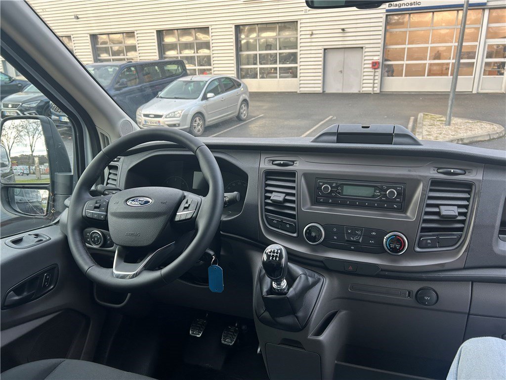 Ford Transit - Photo 13