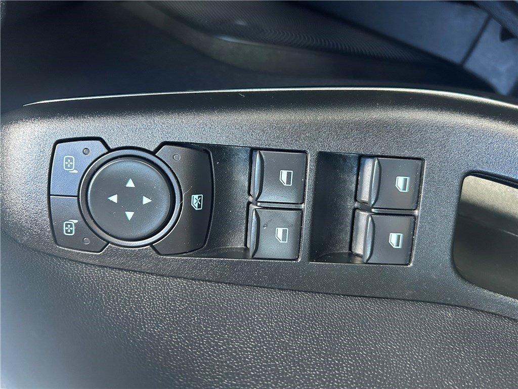 Ford Fiesta - Photo 18