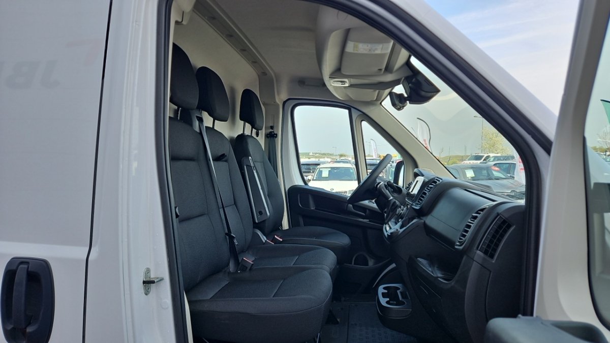 Peugeot Boxer - Photo 11