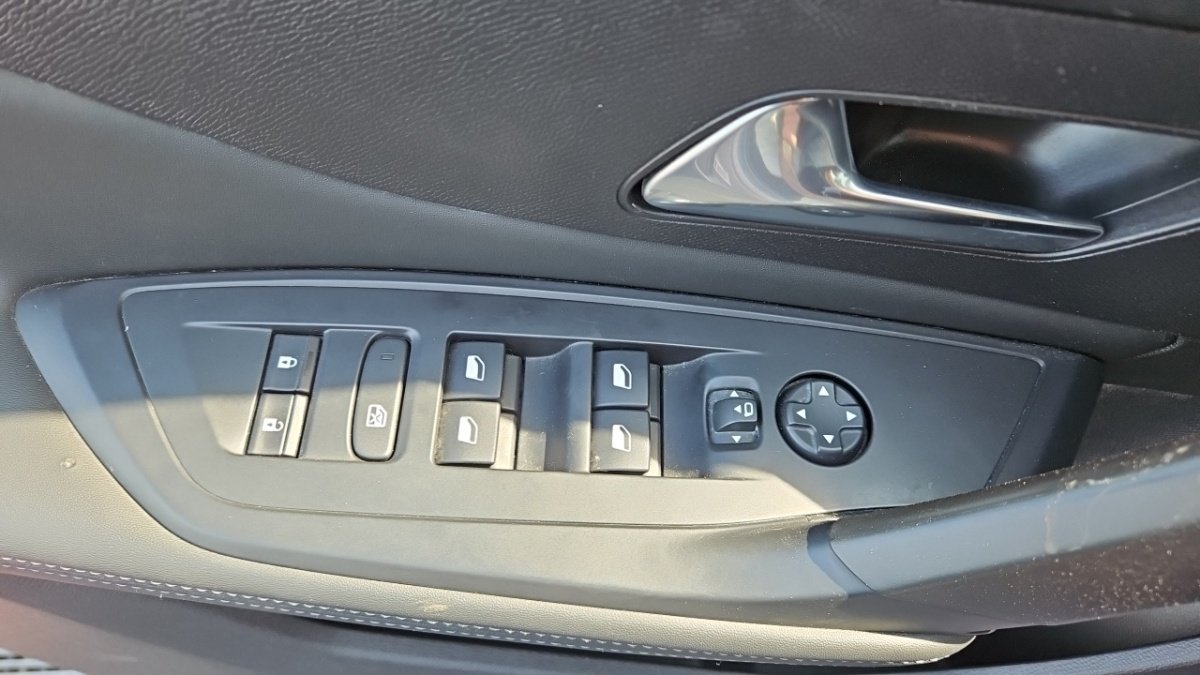 Peugeot 308 SW - Photo 23