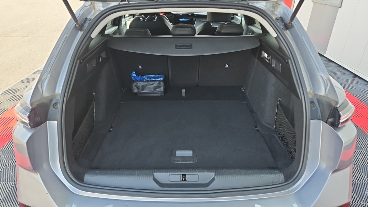 Peugeot 308 SW - Photo 9