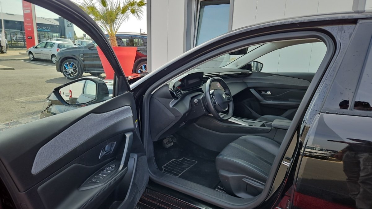 Peugeot 308 SW - Photo 12